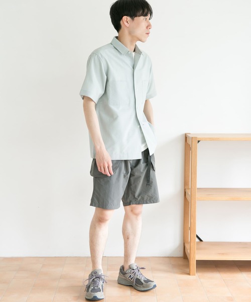 URBAN RESEARCH DOORS（アーバンリサーチドアーズ）の「セオアルファダブルポケットシャツ（シャツ/ブラウス・メンズ・チャコールグレー/ライトブラウン/グリーン系その他・40/38）」の14枚目の写真