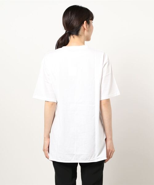 Cepica(セピカ)の「CATフォトTシャツ(Tシャツ/カットソー・レディース・ベージュ/チャコールグレー/オフホワイト・FREE)」の4枚目の写真