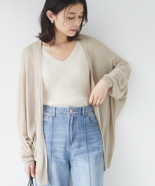 Green Parks(グリーンパークス)の「接触冷感 ドルマンカーデ*(カーディガン/ボレロ・レディース・ライトグレー/ブラック/オフホワイト/ライトベージュ・FREE)」の4枚目の写真