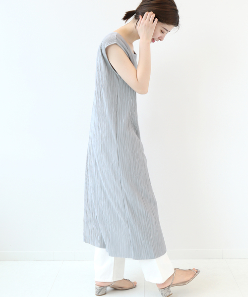Simplicite(サンプリシテ)の「ワッシャージャガードカットロングプルオーバー◆(Tシャツ/カットソー・レディース・ベージュ/グレー/ブルー系その他・FREE)」の7枚目の写真