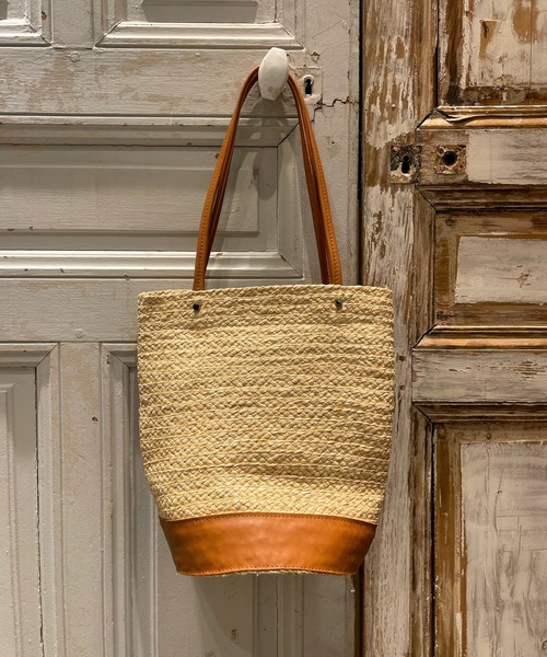 BEARDSLEY（ビアズリー）の「《a.》ラフィアトートバッグ（トートバッグ・レディース・ベージュ・FREE）」の2枚目の写真