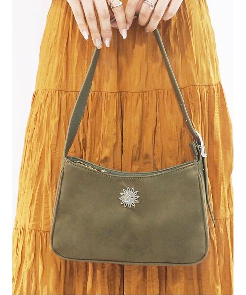 EVRIS(エヴリス)の「フェイクスウェードコンビショルダーBAG(ショルダーバッグ・レディース・カーキ/その他1/ブラック・FREE)」の3枚目の写真