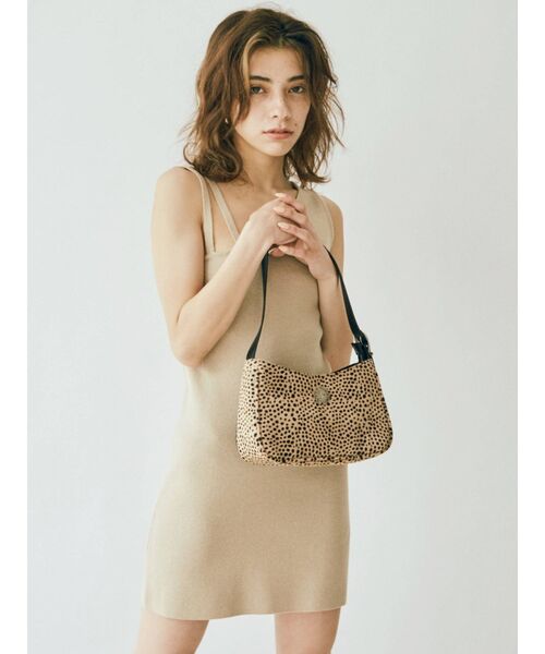 EVRIS(エヴリス)の「フェイクスウェードコンビショルダーBAG(ショルダーバッグ・レディース・カーキ/その他1/ブラック・FREE)」の8枚目の写真