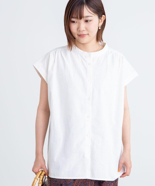 Green　Parks（グリーンパークス）の「ベルギーリネンブレンド ノースリブラウス＊（シャツ/ブラウス・レディース・ブラック/オフホワイト/オリーブ/ピンク/イエロー・FREE）」の2枚目の写真