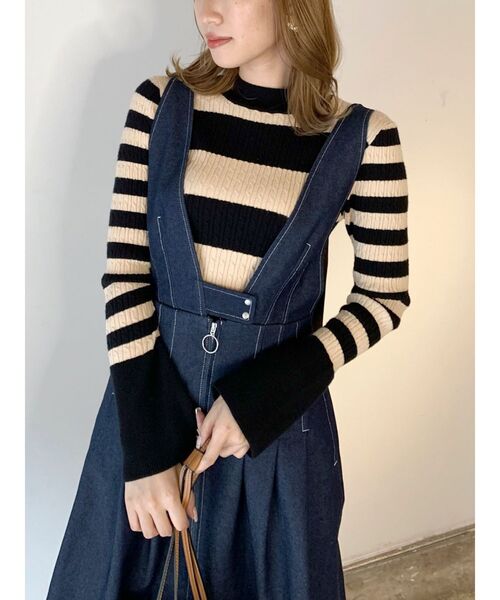 dazzlin（ダズリン）の「ミックスボーダースリーブフレアニット（ニット/セーター・レディース・ブラック/ベージュ/グレー/モカ/オフホワイト・FREE）」の5枚目の写真