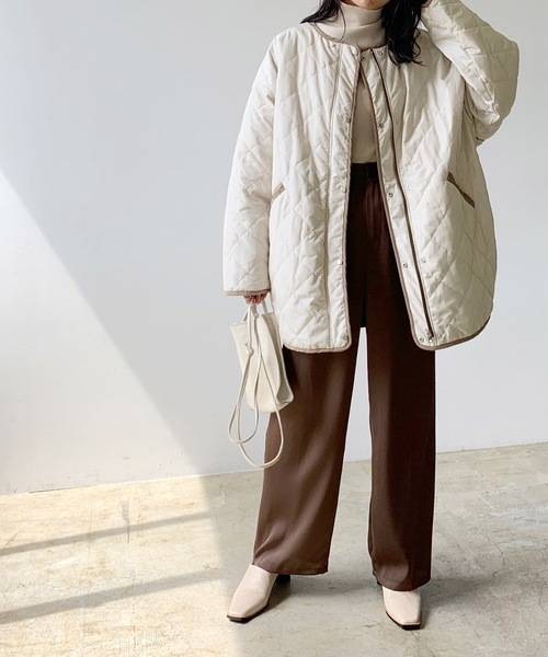 LIAN(リアン)の「リバーシブルキルティングミドルコート(ノーカラーコート・レディース・アイボリー/モカ/ブラック/カーキ・FREE)」の18枚目の写真