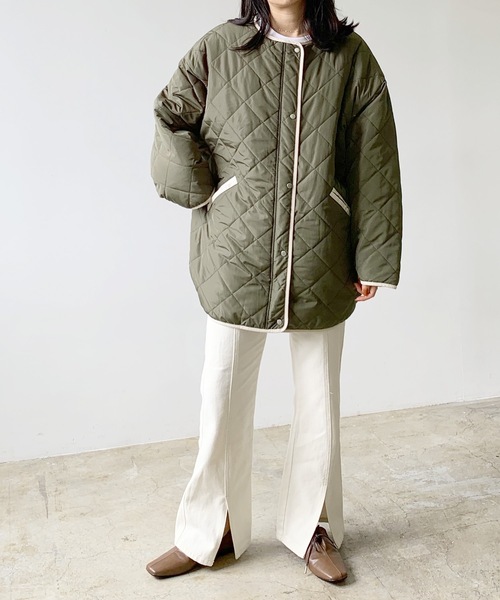 LIAN(リアン)の「リバーシブルキルティングミドルコート(ノーカラーコート・レディース・アイボリー/モカ/ブラック/カーキ・FREE)」の7枚目の写真
