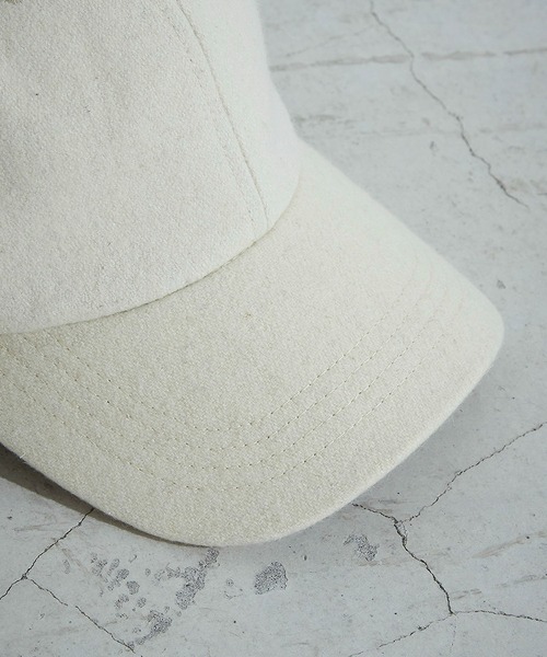 COMME CA ISM（コムサイズム）の「メルトンキャップ（キャップ・レディース・オフホワイト/ブラック・FREE）」の11枚目の写真