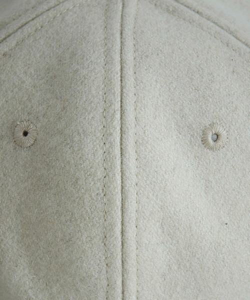 COMME CA ISM（コムサイズム）の「メルトンキャップ（キャップ・レディース・オフホワイト/ブラック・FREE）」の6枚目の写真