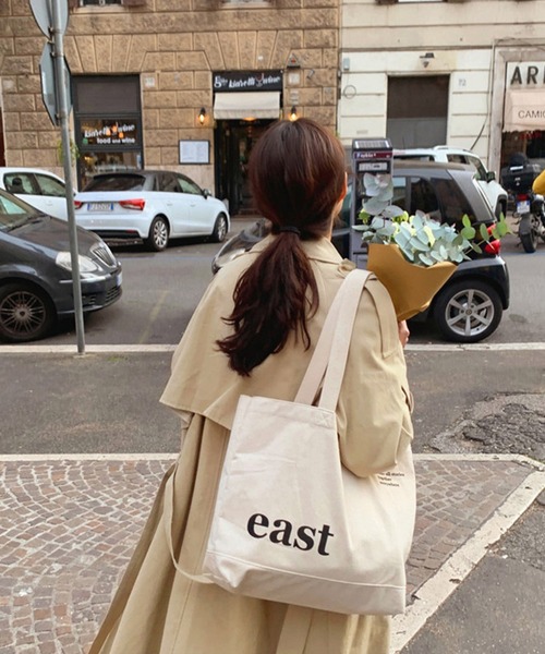 Doula Doula（ドゥーラドゥーラ）の「BIGシルエット トレンチコート（トレンチコート・レディース・ブラック/ベージュ・M/L）」の11枚目の写真