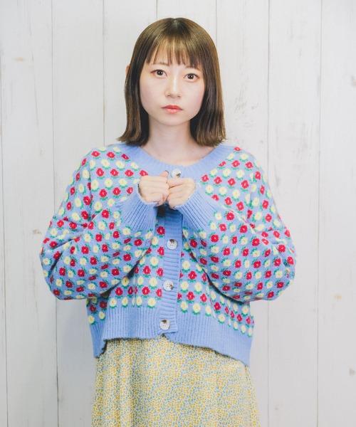 Clice de Paris（クリシェドゥパリス）の「K/フラワーニットカーデ（カーディガン/ボレロ・レディース・ブルー・ONESIZE）」の5枚目の写真