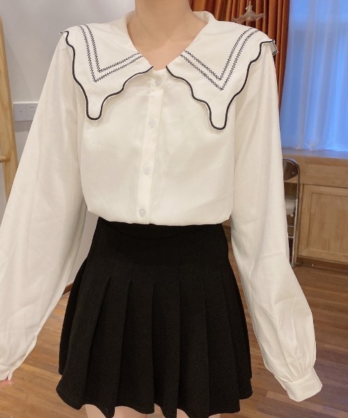 sevens(セブンズ)の「【sevens】セーラーカラー風デザインシャツブラウス(シャツ/ブラウス・レディース・ホワイト/ブルー・FREE)」の2枚目の写真