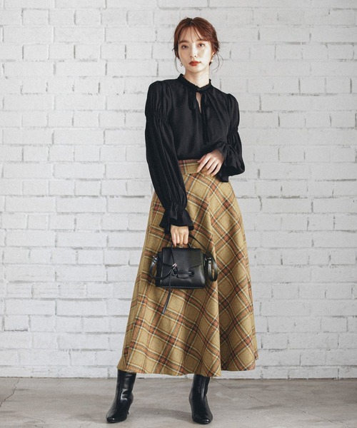 Andemiu(アンデミュウ)の「フロントベルトショルダーバッグ236264(ショルダーバッグ・レディース・ブラック/その他/ベージュ・FREE)」の10枚目の写真