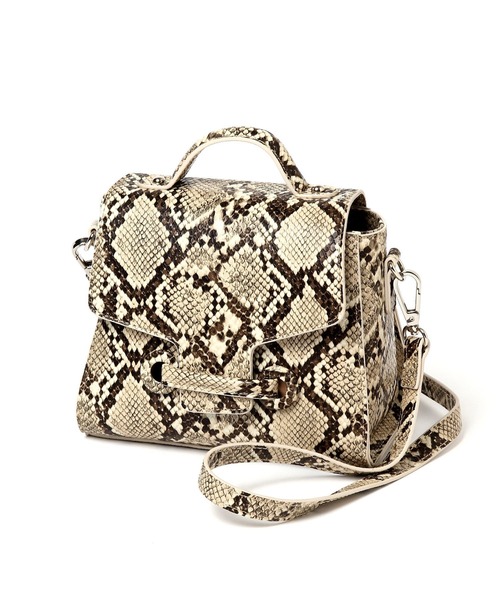 Andemiu(アンデミュウ)の「フロントベルトショルダーバッグ236264(ショルダーバッグ・レディース・ブラック/その他/ベージュ・FREE)」の17枚目の写真