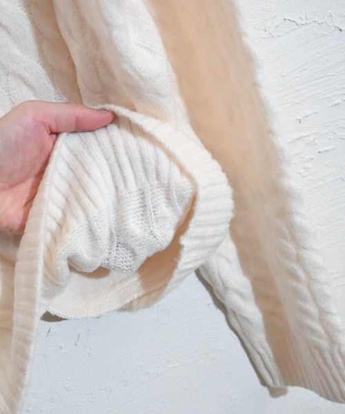 Anytime Songs（エニータイムソングス）の「ケーブル編みニット　ショールカーディガン（カーディガン/ボレロ・メンズ・オフホワイト/ブラック/グレイッシュベージュ・MEDIUM/X-LARGE/LARGE）」の5枚目の写真