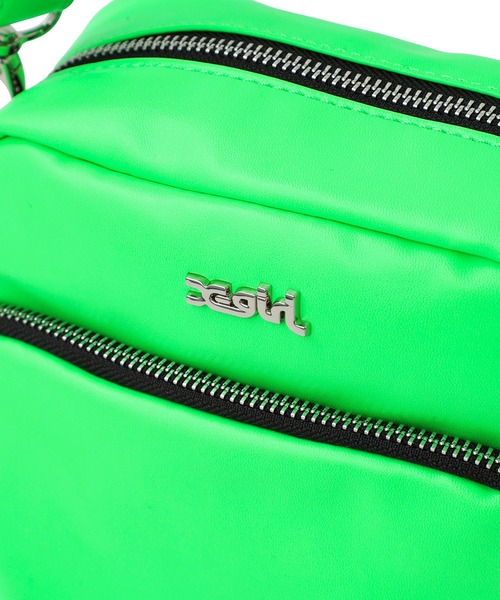 X-girl（エックスガール）の「FAUX LEATHER SHOULDER BAG（ショルダーバッグ・レディース・ライトグリーン/ピンク・ONE SIZE）」の7枚目の写真