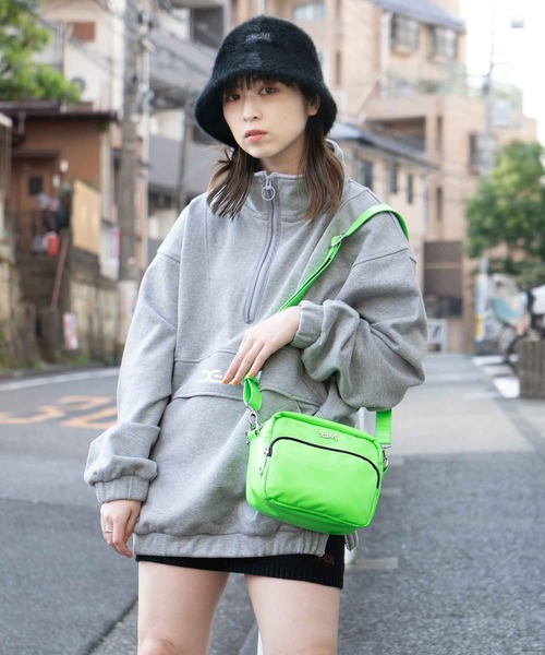 X-girl（エックスガール）の「FAUX LEATHER SHOULDER BAG