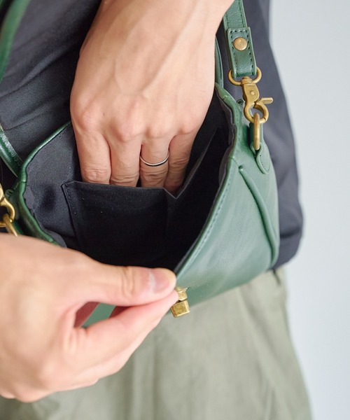 CPCM（シーピーシーエム）の「ビンテージ縦型ミニショルダー