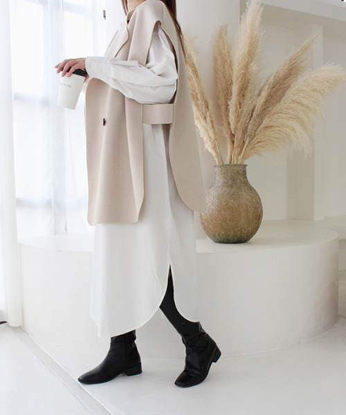 MODE ROBE（モードローブ）の「サイドオープンオーバーサイズジレ（ベスト・レディース・ブラック/アイボリー・FREE）」の11枚目の写真