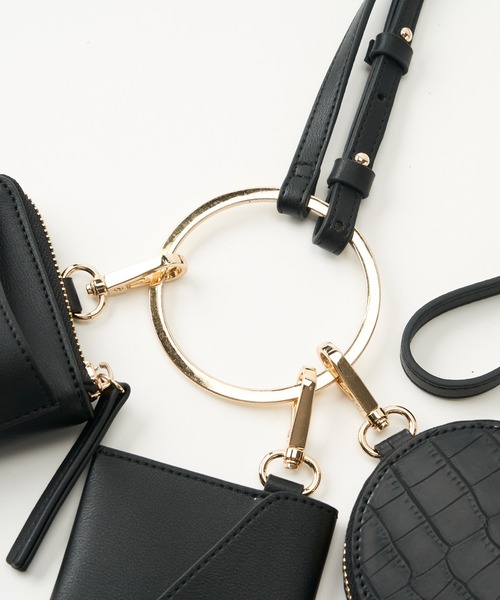 COLONY 2139（コロニートゥーワンスリーナイン）の「3連ショルダーバッグ/スマホショルダー/マルチウェイバッグ（ショルダーバッグ・レディース・ブラック/イエロー/モカ/ブラック系その他/グリーン・FREE）」の6枚目の写真
