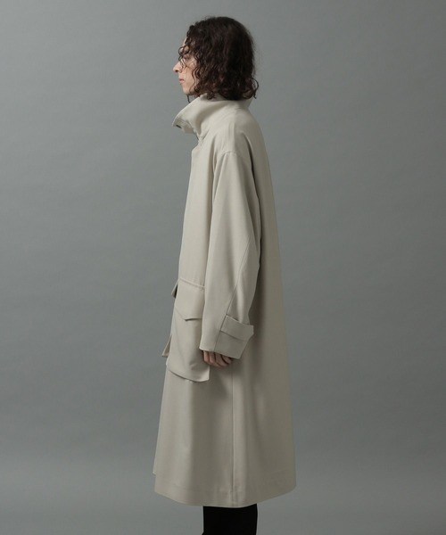 HARE（ハレ）の「ボリュームネックスタンドコート(HARE)（ステンカラーコート・メンズ・ライトベージュ/ブラック・SMALL/MEDIUM）」の12枚目の写真