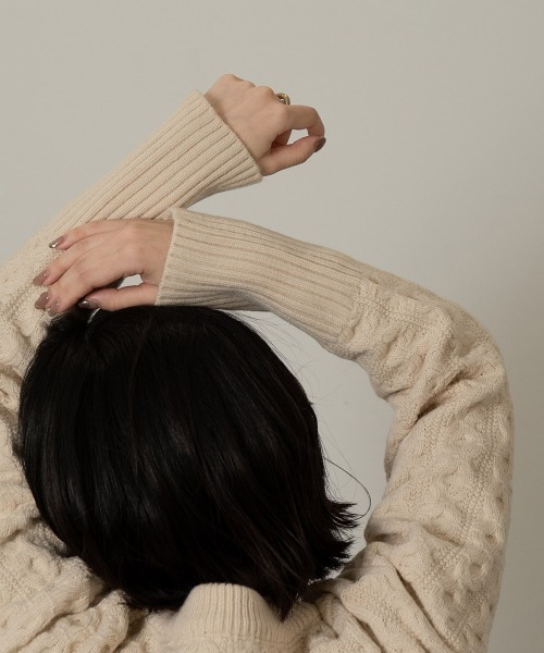 I_am(アイアム)の「balance short round knit(ニット/セーター・レディース・カーキ/アイボリー/モカ・FREE)」の16枚目の写真