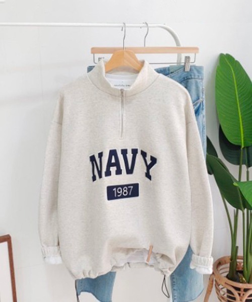 BASQUE magenta（バスクマゼンタ）の「HALF ZIP NAVY LOGO SWEAT SHIRTS / ハーフジップ ネイビー ロゴ刺繍 裏起毛スウェットシャツ（スウェット・メンズ・ブラック/グレー/オートミール・FREE）」の18枚目の写真