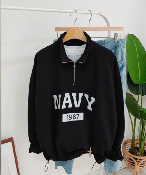 BASQUE magenta（バスクマゼンタ）の「HALF ZIP NAVY LOGO SWEAT SHIRTS / ハーフジップ ネイビー ロゴ刺繍 裏起毛スウェットシャツ（スウェット・メンズ・ブラック/グレー/オートミール・FREE）」の16枚目の写真