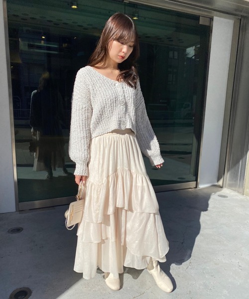 one after another NICE CLAUP（ワンアフターアナザーナイスクラップ）の「特別な存在感　ポンポンヤーンニットカーディガン（カーディガン/ボレロ・レディース・ライトグレー/ライトグリーン/アイボリー/ライトピンク・FREE）」の9枚目の写真