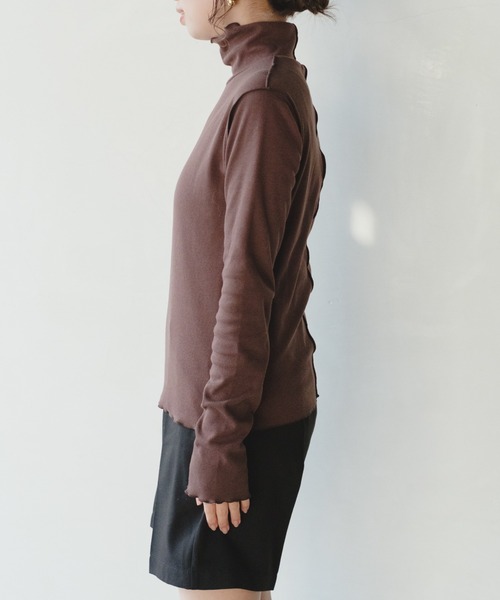 Kastane(カスタネ)の「ハイネックリブロンT(Tシャツ/カットソー・レディース・ブルー/アイボリー/ダークブラウン・FREE)」の12枚目の写真