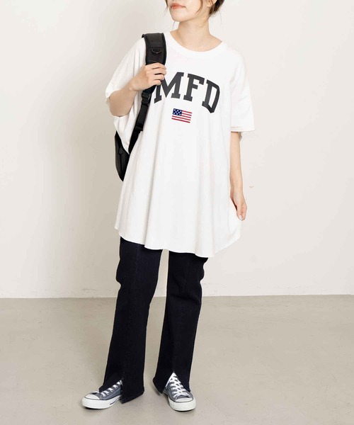 MILKFED.(ミルクフェド)の「DENIM SLIT PANTS(デニムパンツ・レディース・ホワイト/インディゴブルー/ライトインディゴブルー・XS/S/M)」の17枚目の写真