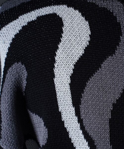 G.O.C（ジーオーシー）の「オーバーサイズマルチジャガードクルーネックニット（ニット/セーター・メンズ・ホワイト/ブラック/パープル/レッド/ブルー/ホワイト系その他/ブラック系その他/ブラック系その他2/ブラック系その他3/パープル系その他/レッド系その他/ブラック系その他4・MEDIUM/LARGE）」の16枚目の写真
