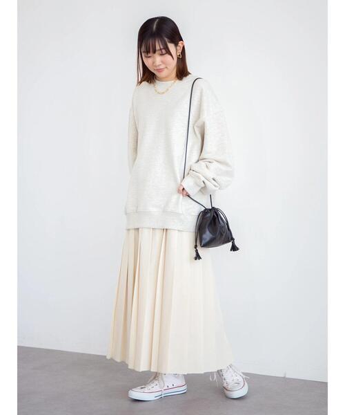 Green　Parks（グリーンパークス）の「オーバーサイズ裏毛トレーナー＊（スウェット・レディース・ミント/グレー系その他/サックスブルー/ネイビー・FREE）」の6枚目の写真