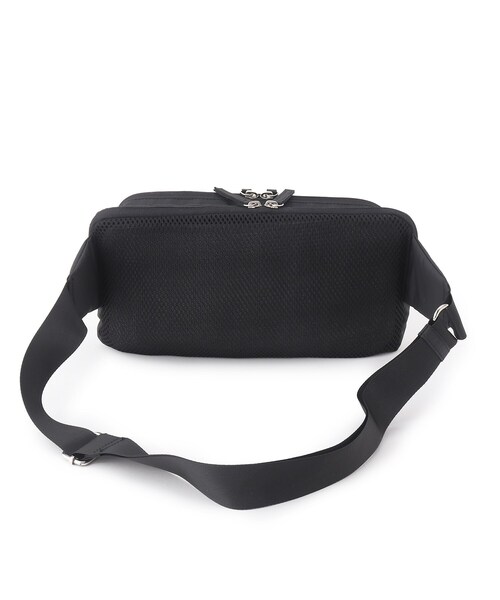 adabat(アダバット)の「◆ウエストポーチ(ボディバッグ/ウエストポーチ・メンズ・ブラック・00)」の2枚目の写真