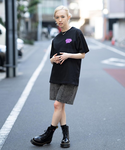 X-girl（エックスガール）の「CHEMICAL WASH EASY HALF PANTS/ケミカルウォッシュ　ハーフイージーパンツ（デニムパンツ・レディース・ブラック/インディゴブルー・XS/M/S）」の12枚目の写真