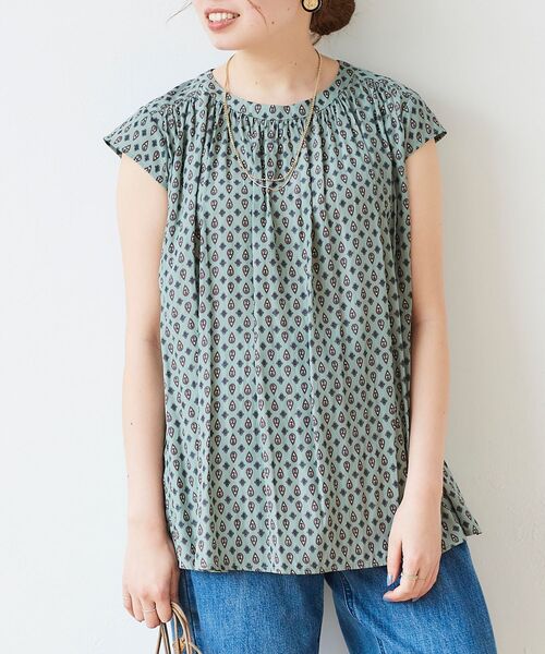 le.coeur blanc（ルクールブラン）の「コモンプリントギャザーブラウス（シャツ/ブラウス・レディース・ホワイト系その他2/グリーン系その他・38）」の13枚目の写真