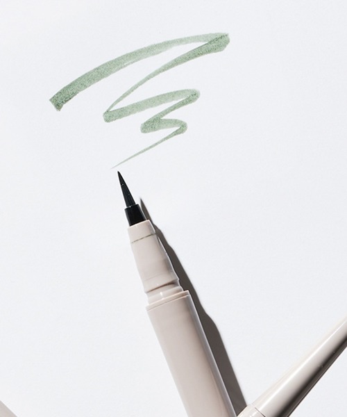 LAKOLE(ラコレ)の「リキッドアイライナー / 270475(アイライナー・レディース・その他1/その他2/その他3/その他4/その他5/その他6/その他7・FREE)」の4枚目の写真