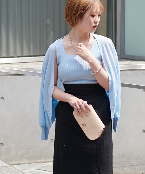 natural couture(ナチュラルクチュール)の「WEB限定/ほんのりシアーカーディガン+タンクセット(カーディガン/ボレロ・レディース・アイボリー/ブラック/グリーン/サックスブルー/ピンク・FREE)」の13枚目の写真