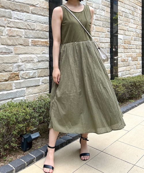 SPIGA（スピーガ）の「ポケ付ギャザーフレアタンクワンピ（ワンピース・レディース・ピンク/カーキ/グレー・FREE）」の5枚目の写真