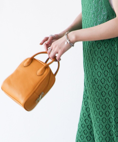 Chillfar(チルファー)の「2wayミニショルダーバッグ(ショルダーバッグ・レディース・ブラック/シルバー/イエロー/グリーン/アイボリー・FREE)」の10枚目の写真