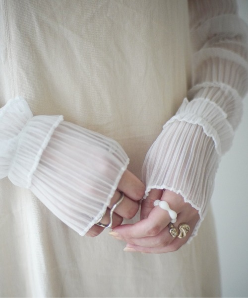 Port（ポート）の「【 Port / ポート 】 シアー プリーツ アームカバー / アームスリーブ（アームカバー・レディース・ピンクベージュ/イエロー/ブラック/パープル/グレー/ブラック系その他/ホワイト/ピンク/ホワイト系その他/ピンク系その他/ブルー・FREE）」の22枚目の写真