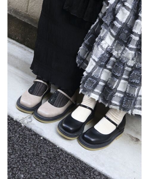 merry jenny（メリージェニー）の「ラバーソールメリージェーン（パンプス・レディース・ブラック/ベージュ・MEDIUM/LARGE）」の6枚目の写真