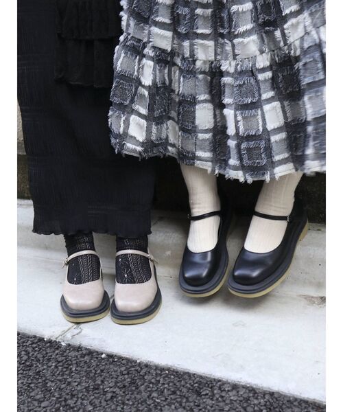 merry jenny（メリージェニー）の「ラバーソールメリージェーン（パンプス・レディース・ブラック/ベージュ・MEDIUM/LARGE）」の22枚目の写真
