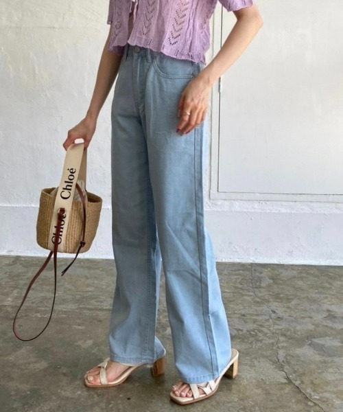 DAIS-Y（デイジー）の「ハイウエストワイドデニムパンツ（デニムパンツ・レディース・ライトブルー/ブルー・S/M）」の2枚目の写真