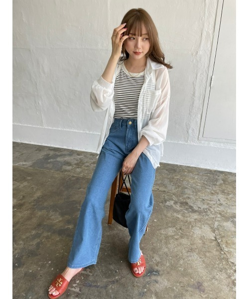 DAIS-Y（デイジー）の「ハイウエストワイドデニムパンツ（デニムパンツ・レディース・ライトブルー/ブルー・S/M）」の4枚目の写真