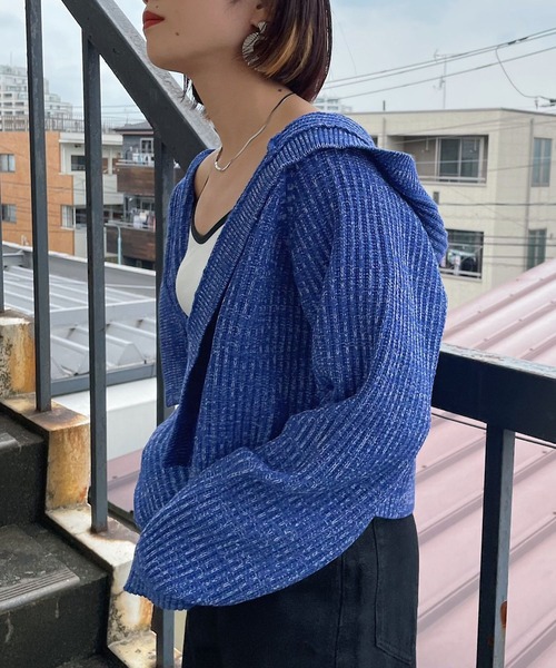 PAGEBOY（ページボーイ）の「ショートフードカーディガン（カーディガン/ボレロ・レディース・ブラック/オフホワイト/ブルー・FREE）」の15枚目の写真