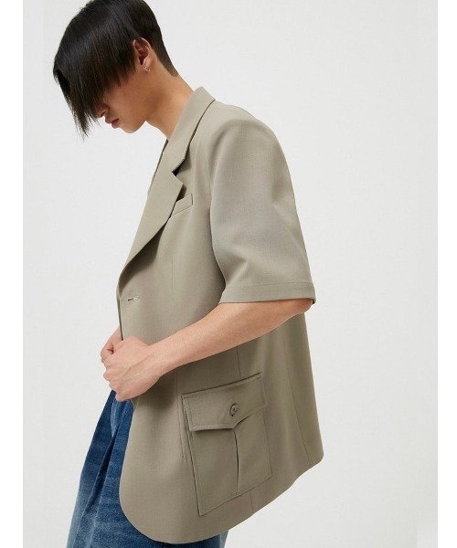 ESC STUDIO（イーエスシースタジオ）の「【ESC STUDIO/イーエスシースタジオ】oversize short sleeve blazer/オーバーサイズ 半袖 ブレザー テーラードジャケット シンプル（テーラードジャケット・メンズ・ブラック/ベージュ系その他・ONE SIZE）」の7枚目の写真