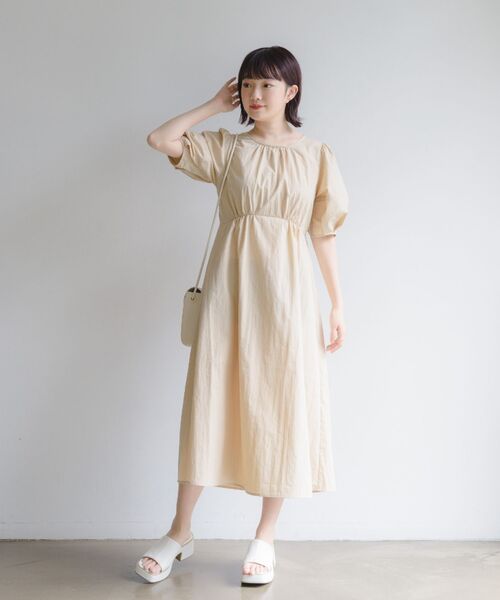 RETRO GIRL（レトロガール）の「バックデザインランタンスリーブワンピ（ワンピース・レディース・ブラック/ナチュラル/ブラウン・FREE）」の4枚目の写真