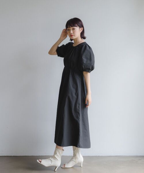 RETRO GIRL（レトロガール）の「バックデザインランタンスリーブワンピ（ワンピース・レディース・ブラック/ナチュラル/ブラウン・FREE）」の22枚目の写真