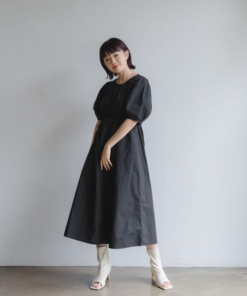 RETRO GIRL（レトロガール）の「バックデザインランタンスリーブワンピ（ワンピース・レディース・ブラック/ナチュラル/ブラウン・FREE）」の20枚目の写真